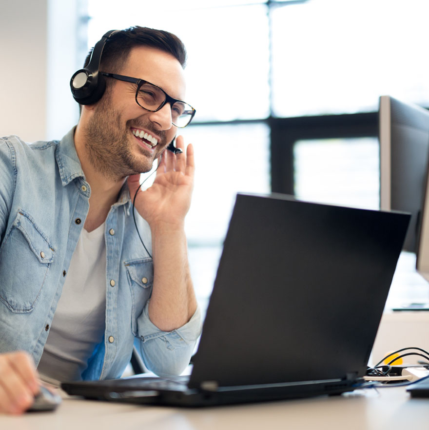 support worker in virtual meeting